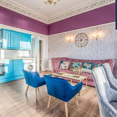 Presidential Riverside Apartment: Luxury Family Stay Dundee Exterior photo