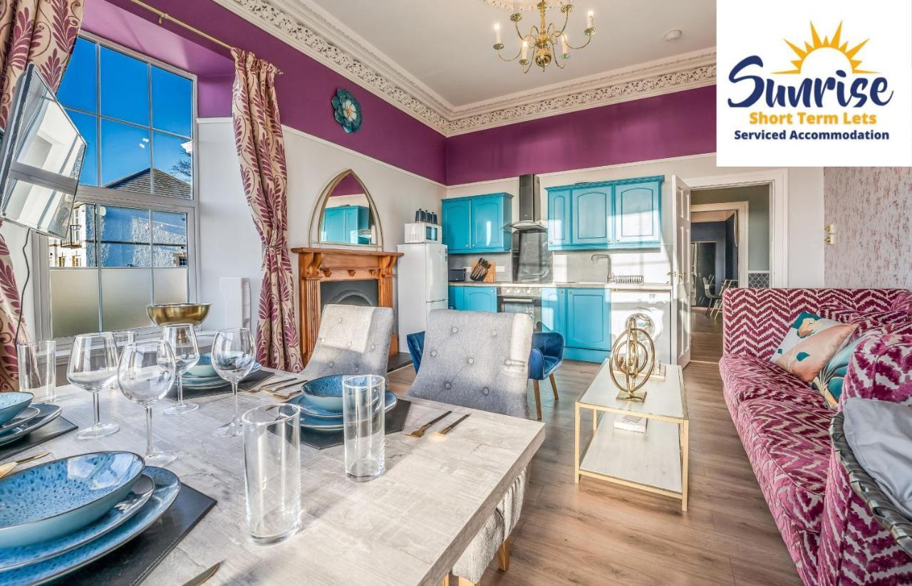 Presidential Riverside Apartment: Luxury Family Stay Dundee Exterior photo